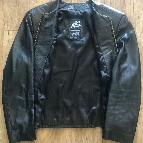 Ladies Genuine Leather Fitted Jacket - Picture 5 of 7